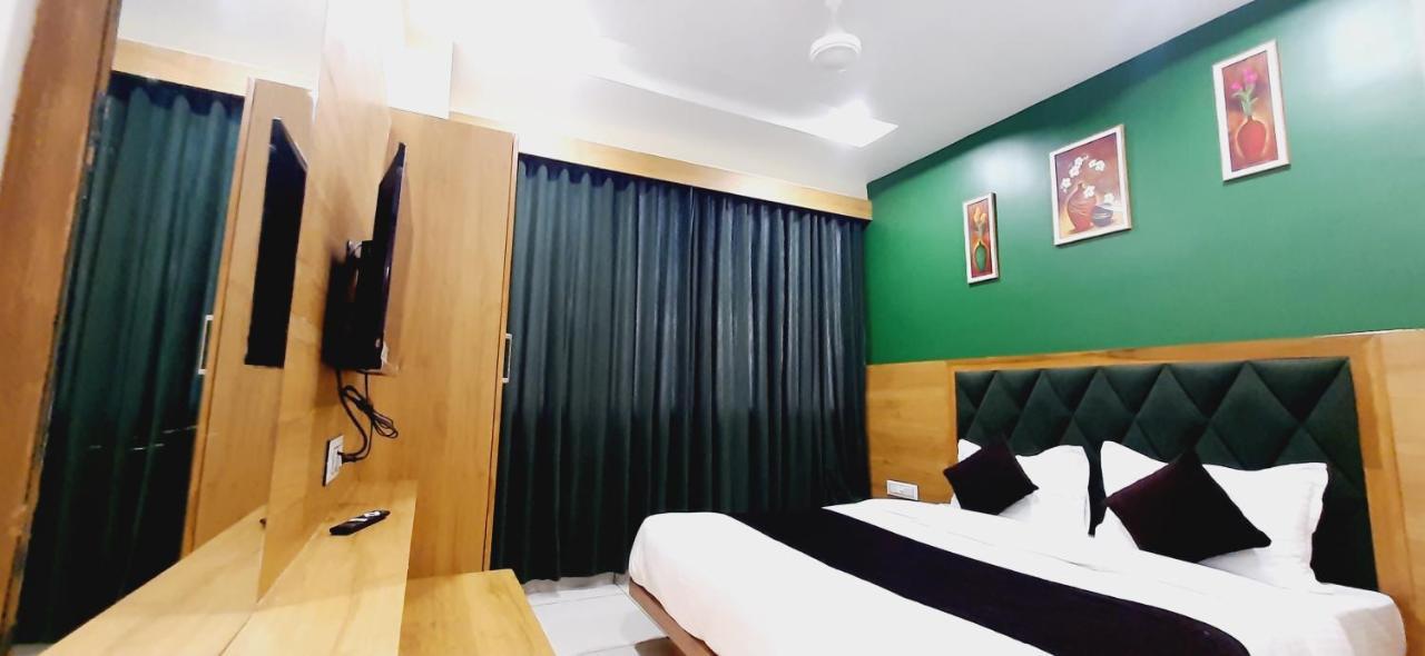 Hotel Suncity Ahmedabad Ngoại thất bức ảnh