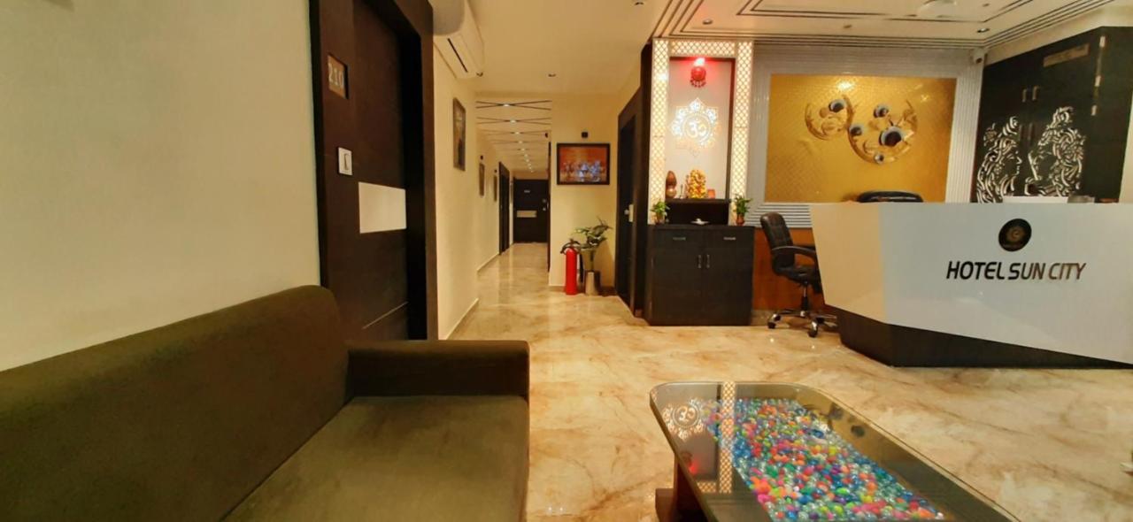 Hotel Suncity Ahmedabad Ngoại thất bức ảnh