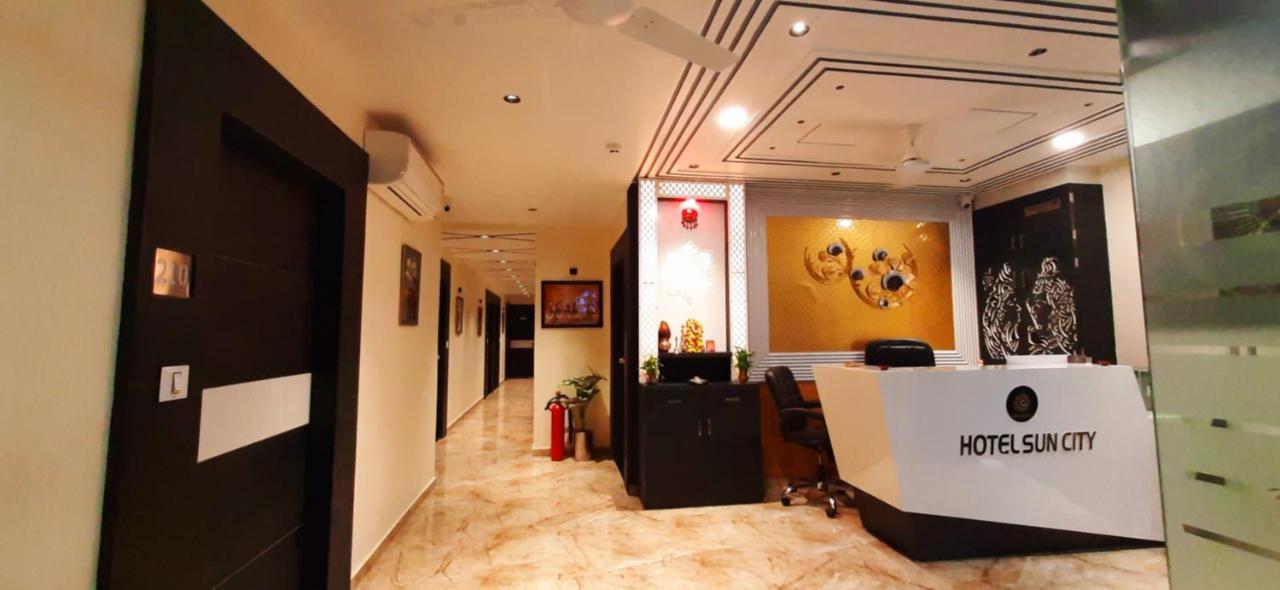 Hotel Suncity Ahmedabad Ngoại thất bức ảnh